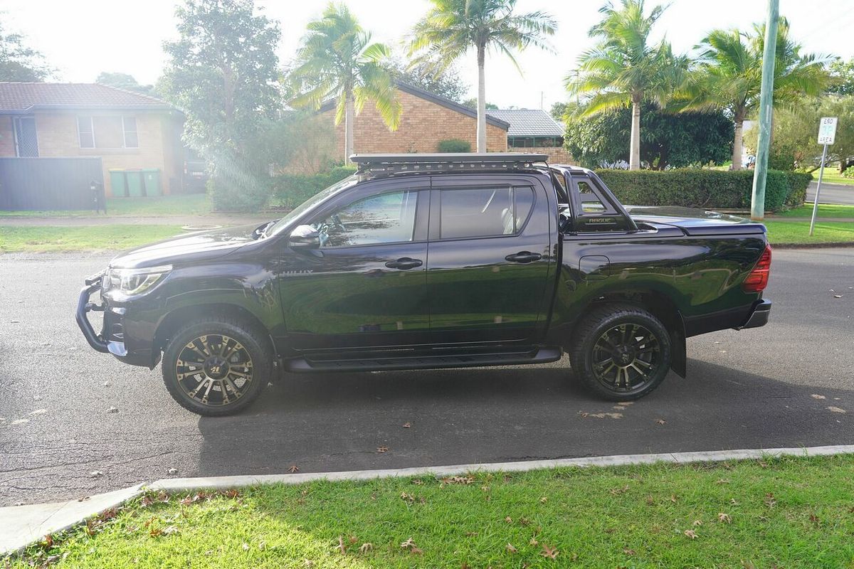 2018 Toyota Hilux Rogue (4x4) GUN126R 4X4