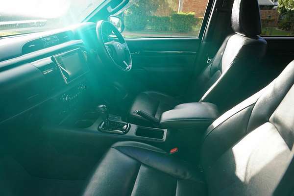2018 Toyota Hilux Rogue (4x4) GUN126R 4X4