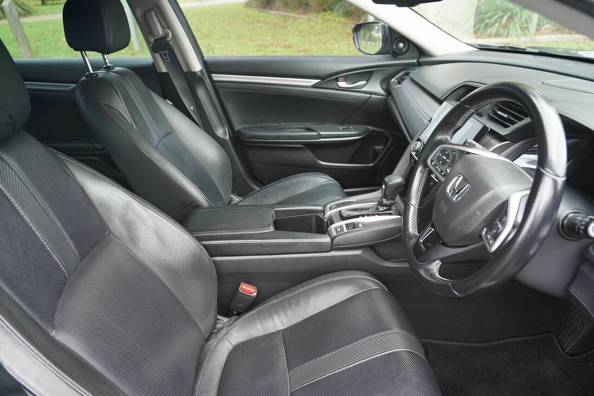 2017 Honda Civic VTi-LX 10th Gen