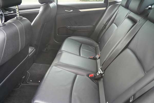 2017 Honda Civic VTi-LX 10th Gen