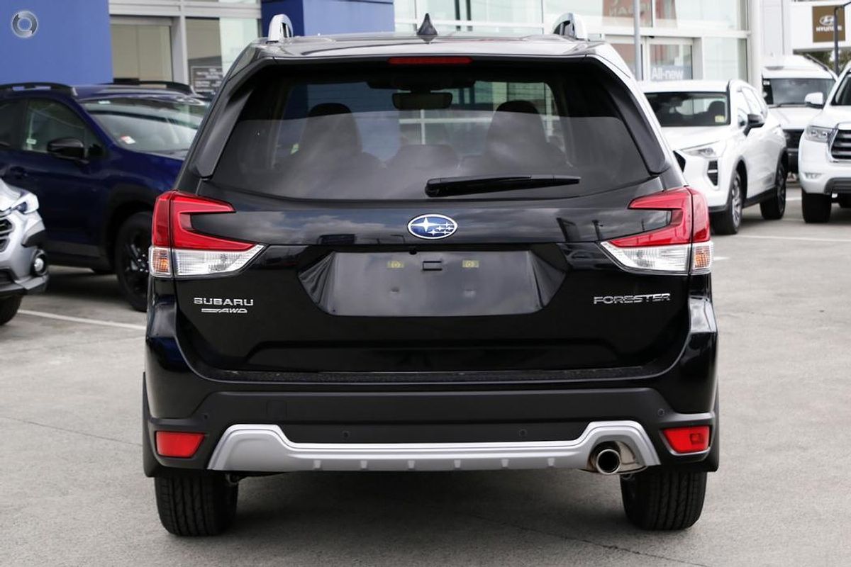 2024 Subaru Forester 2.5i-S S5
