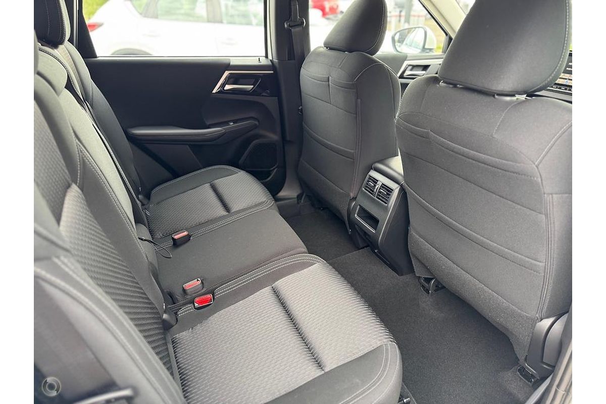 2025 Mitsubishi Outlander ES ZM