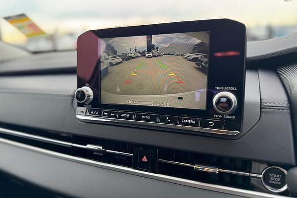 2025 Mitsubishi Outlander ES ZM