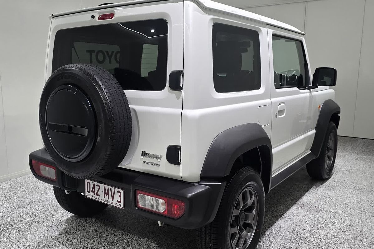 2022 Suzuki Jimny GJ