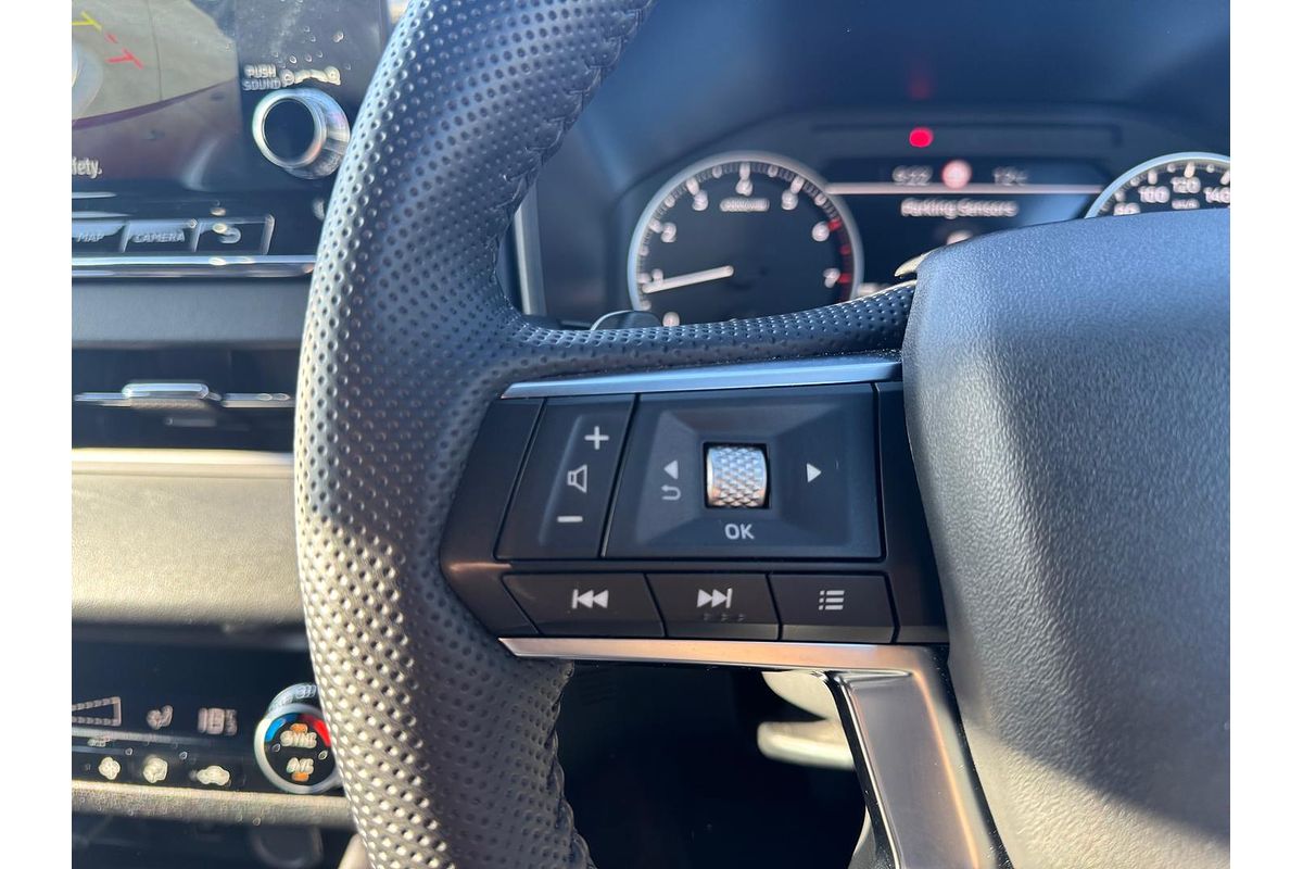 2024 Mitsubishi Outlander Black Edition ZM