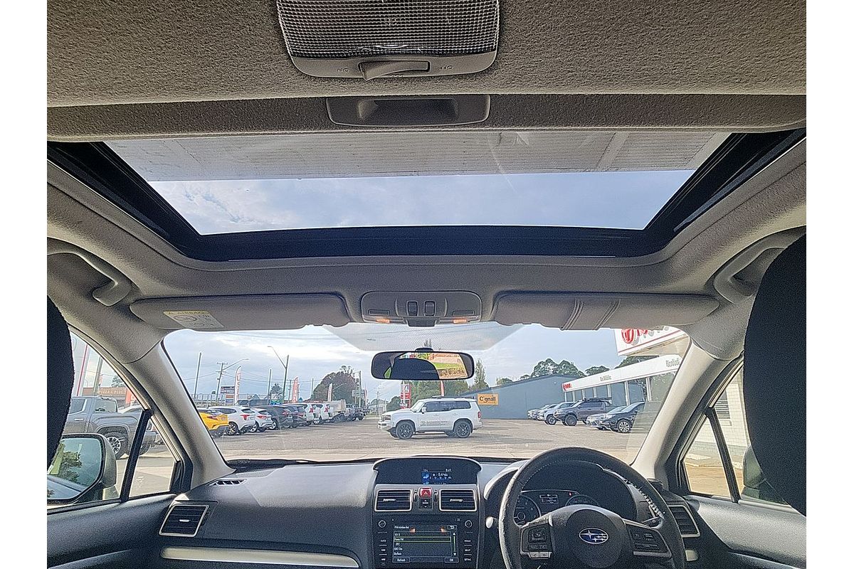 2015 Subaru XV 2.0i-L G4X
