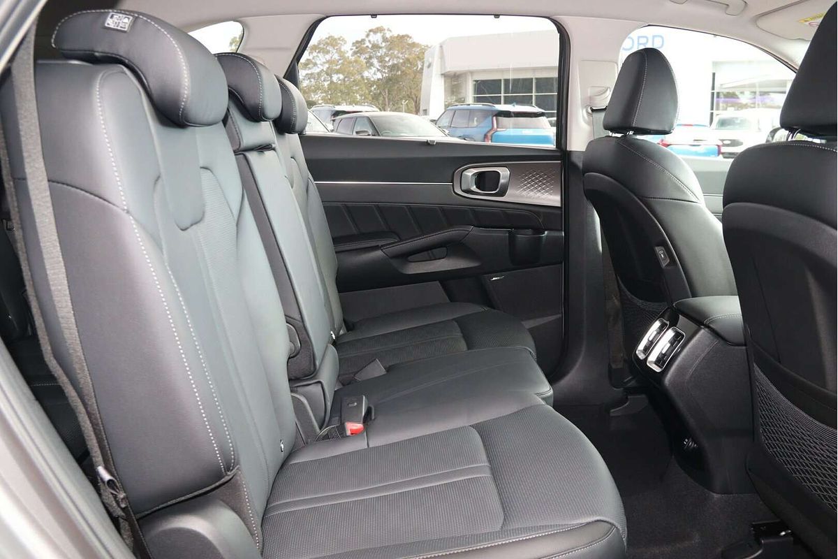 2025 Kia Sorento Sport+ MQ4 PE