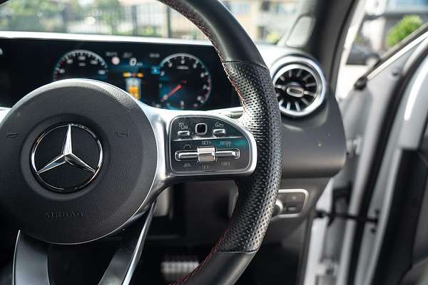 2023 Mercedes-Benz GLB-Class GLB200 X247