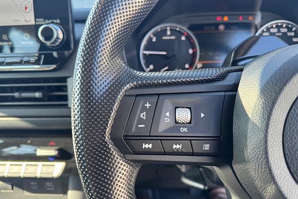 2024 Mitsubishi Triton GLX MV 4X4