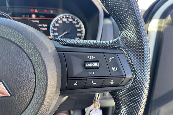 2024 Mitsubishi Triton GLX MV 4X4