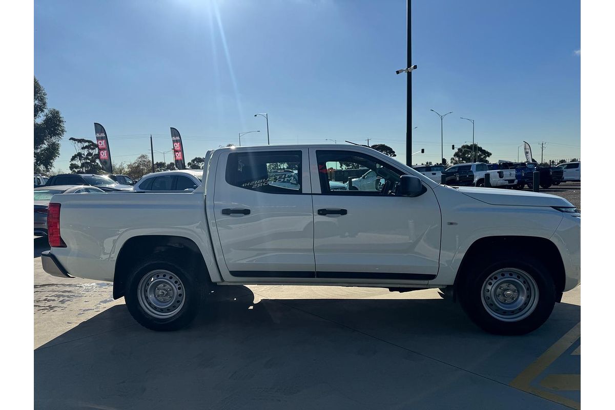 2024 Mitsubishi Triton GLX MV 4X4