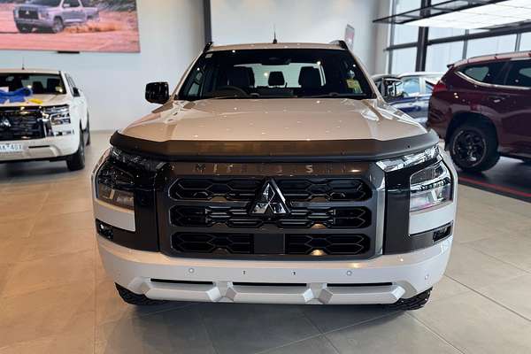 2025 Mitsubishi Triton GSR MV 4X4