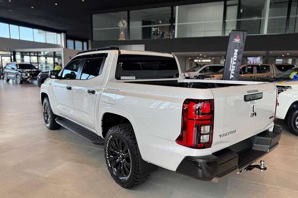 2025 Mitsubishi Triton GSR MV 4X4