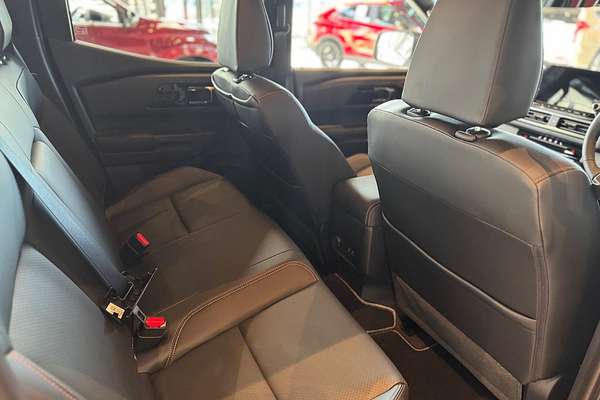 2025 Mitsubishi Triton GSR MV 4X4