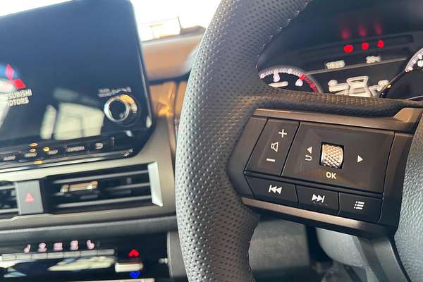 2025 Mitsubishi Triton GSR MV 4X4