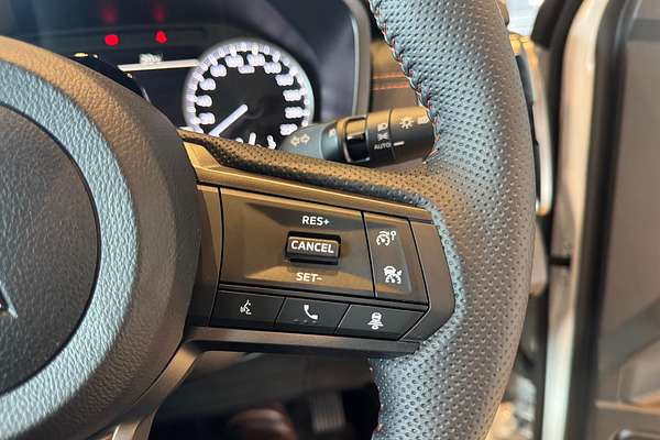 2025 Mitsubishi Triton GSR MV 4X4