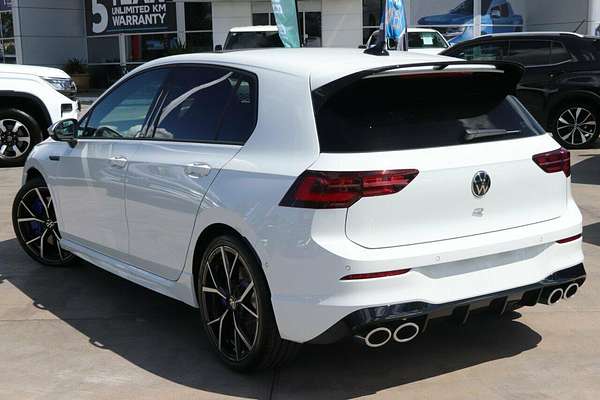 2024 Volkswagen Golf R 8