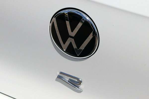 2024 Volkswagen Golf R 8
