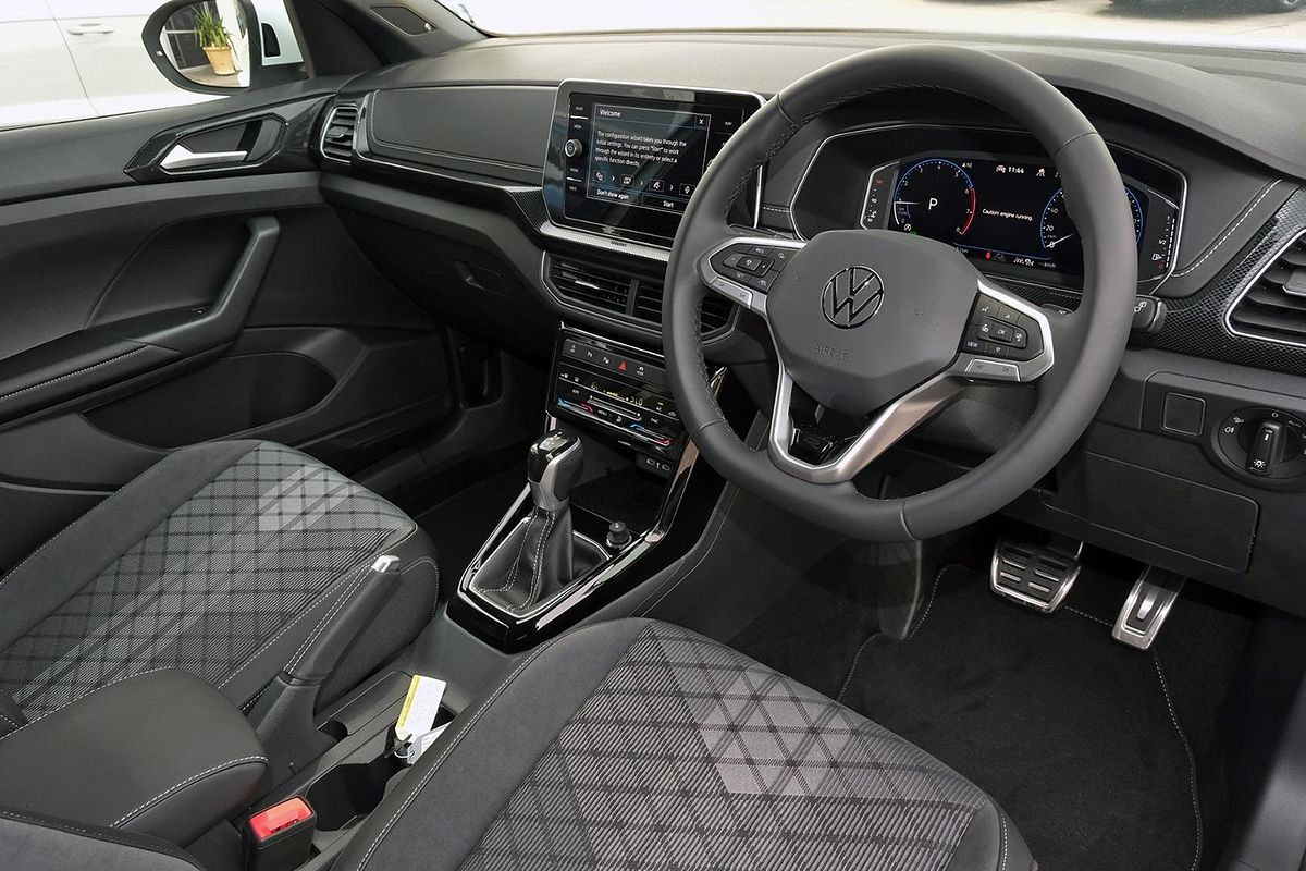 2024 Volkswagen T-Cross 85TSI R-Line D31