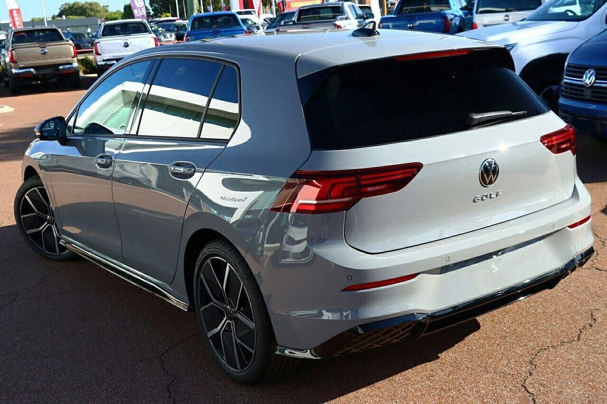2025 Volkswagen Golf 110TSI R-Line 8.5