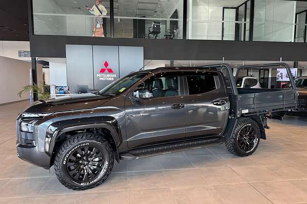 2025 Mitsubishi Triton GSR MV 4X4