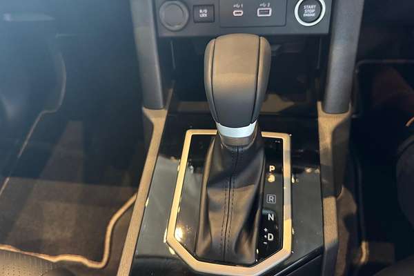 2025 Mitsubishi Triton GSR MV 4X4