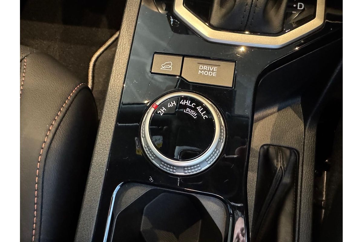 2025 Mitsubishi Triton GSR MV 4X4