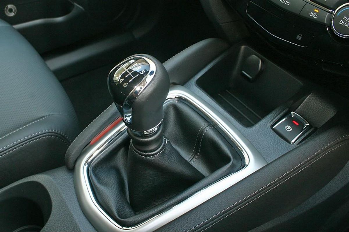 2014 Nissan QASHQAI Ti J11