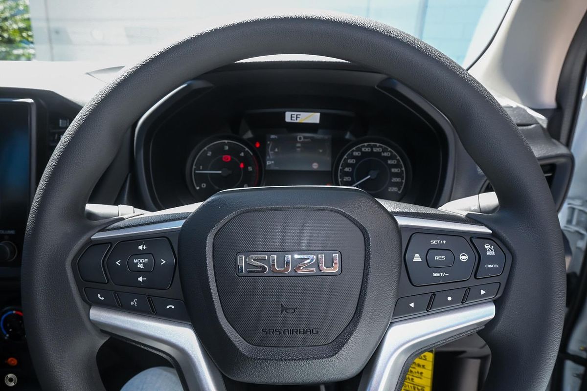 2025 Isuzu D-MAX SX 4X4