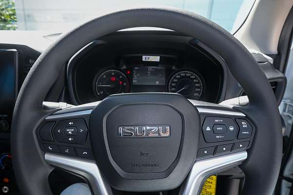 2025 Isuzu D-MAX SX 4X4
