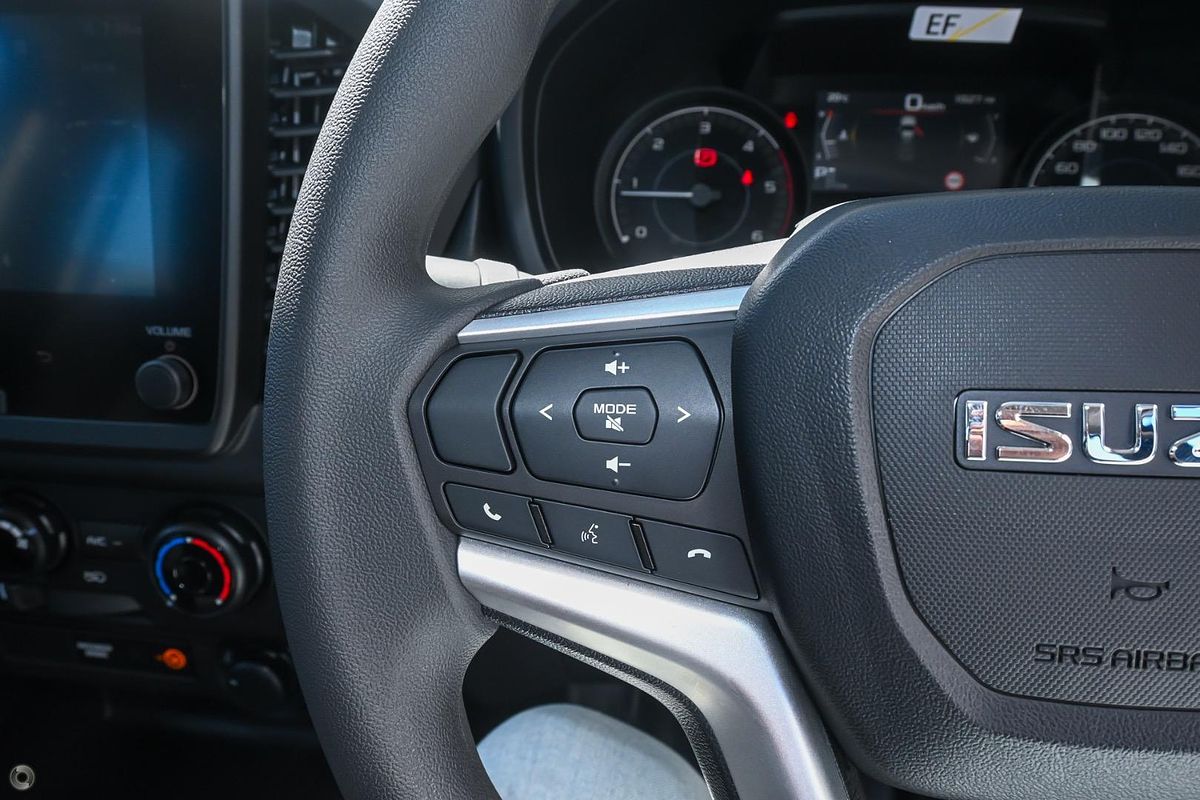 2025 Isuzu D-MAX SX 4X4
