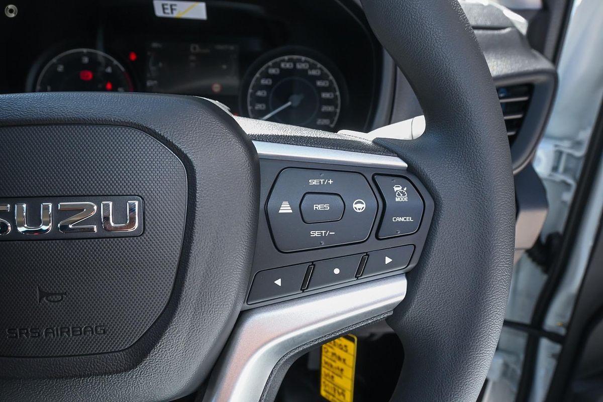 2025 Isuzu D-MAX SX 4X4