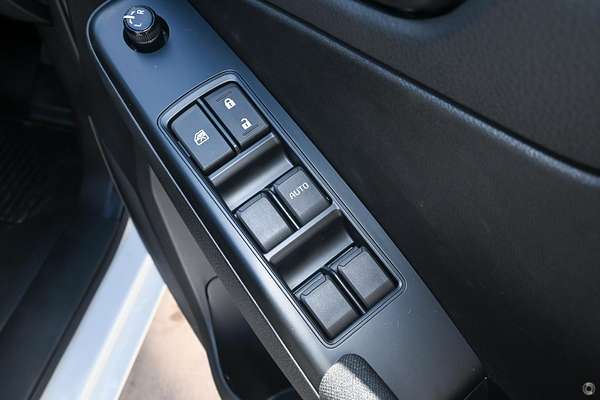 2025 Isuzu D-MAX SX 4X4
