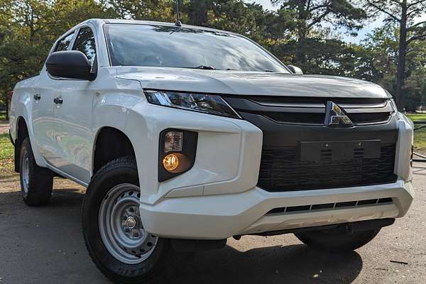 2018 Mitsubishi Triton GLX MQ 4X4