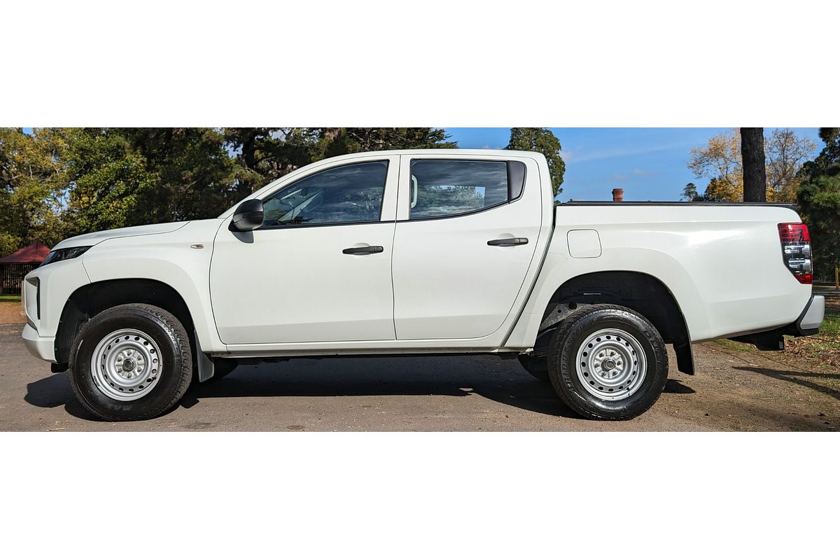 2018 Mitsubishi Triton GLX MQ 4X4