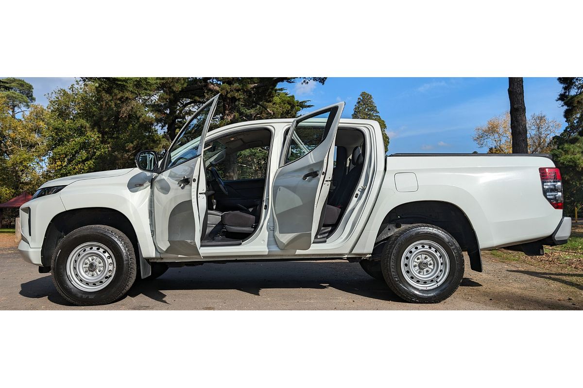 2018 Mitsubishi Triton GLX MQ 4X4