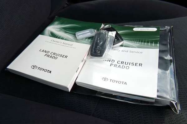 2022 Toyota Landcruiser Prado GX GDJ150R