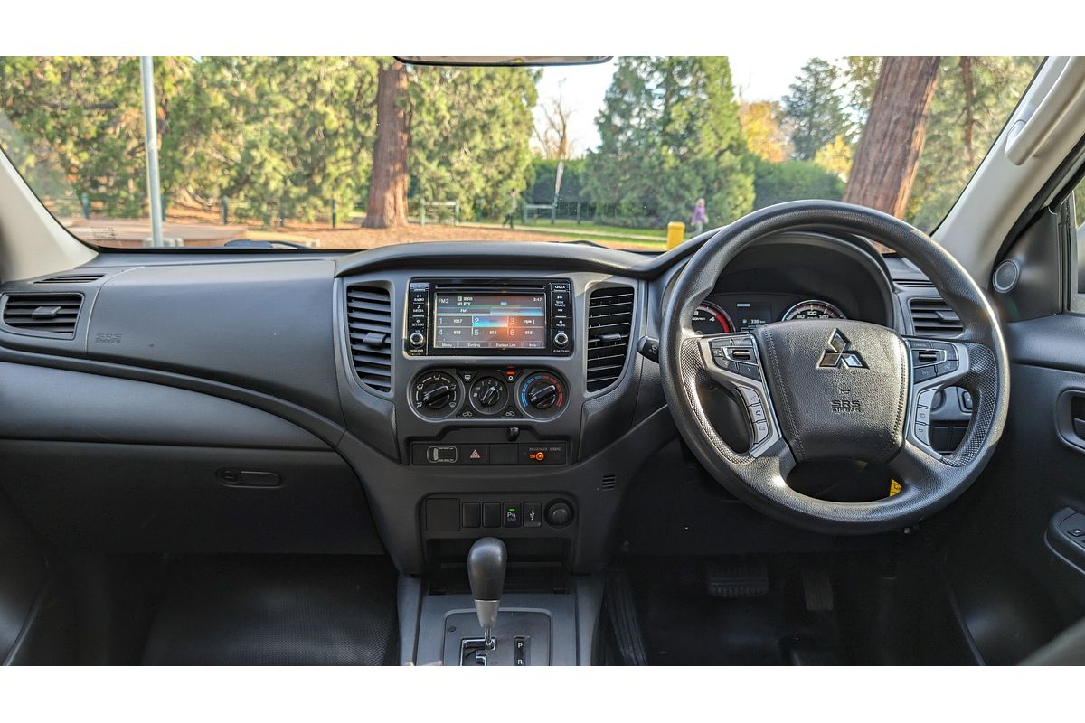 2018 Mitsubishi Triton GLX MQ 4X4
