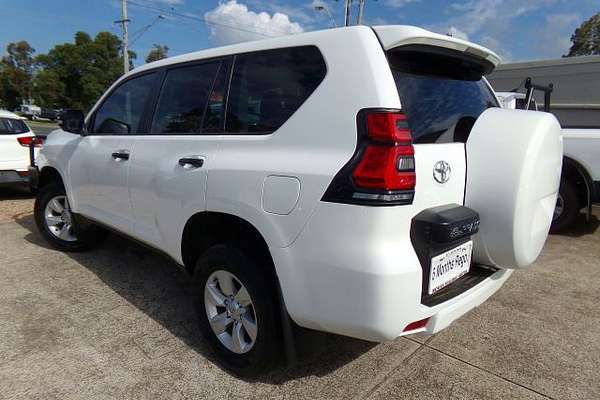 2022 Toyota Landcruiser Prado GX GDJ150R
