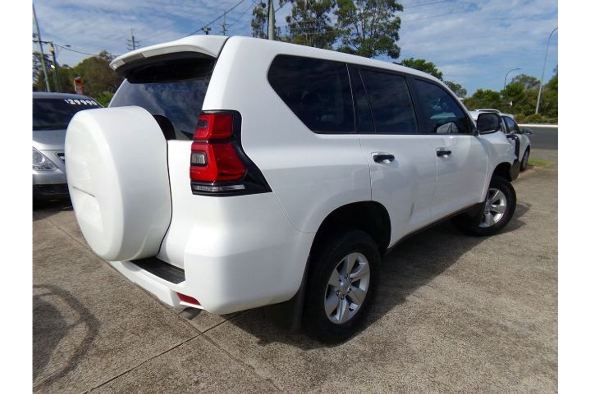 2022 Toyota Landcruiser Prado GX GDJ150R