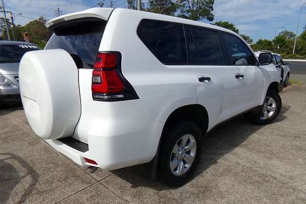 2022 Toyota Landcruiser Prado GX GDJ150R