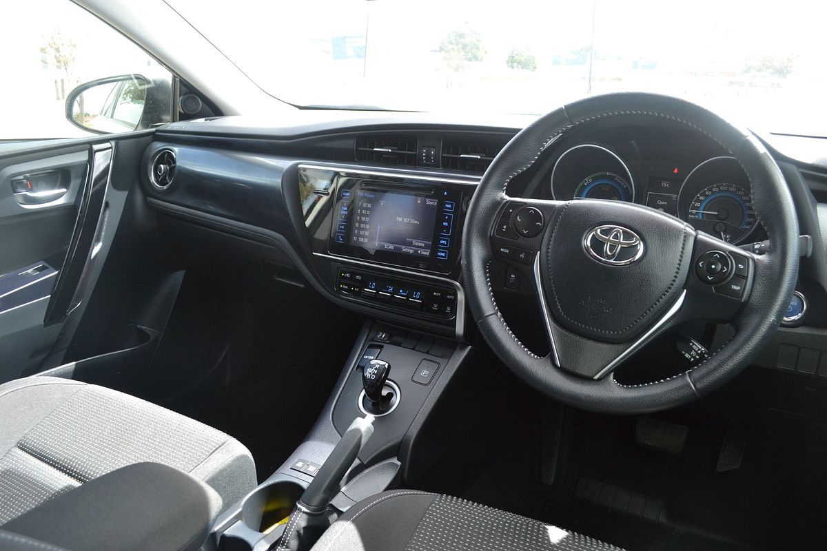 2016 Toyota Corolla Hybrid ZWE186R