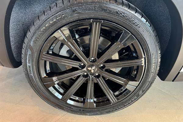 2024 Mitsubishi Outlander ES ZM