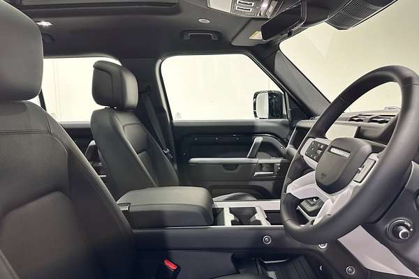 2025 Land Rover Defender 110 D350 X-Dynamic HSE L663