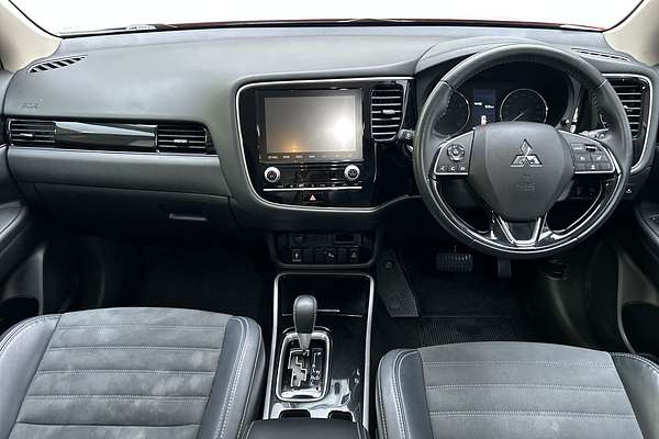2020 Mitsubishi Outlander LS ZL