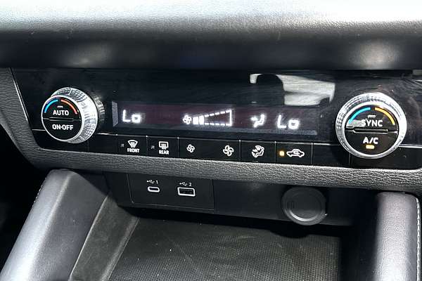 2024 Mitsubishi Outlander ES ZM
