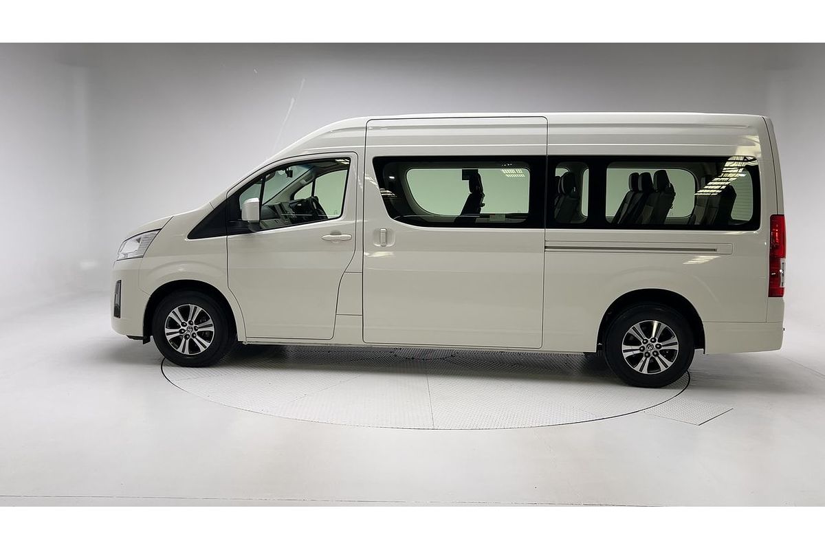 2022 Toyota Hiace GDH320R