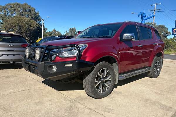 2020 Isuzu MU-X LS-T
