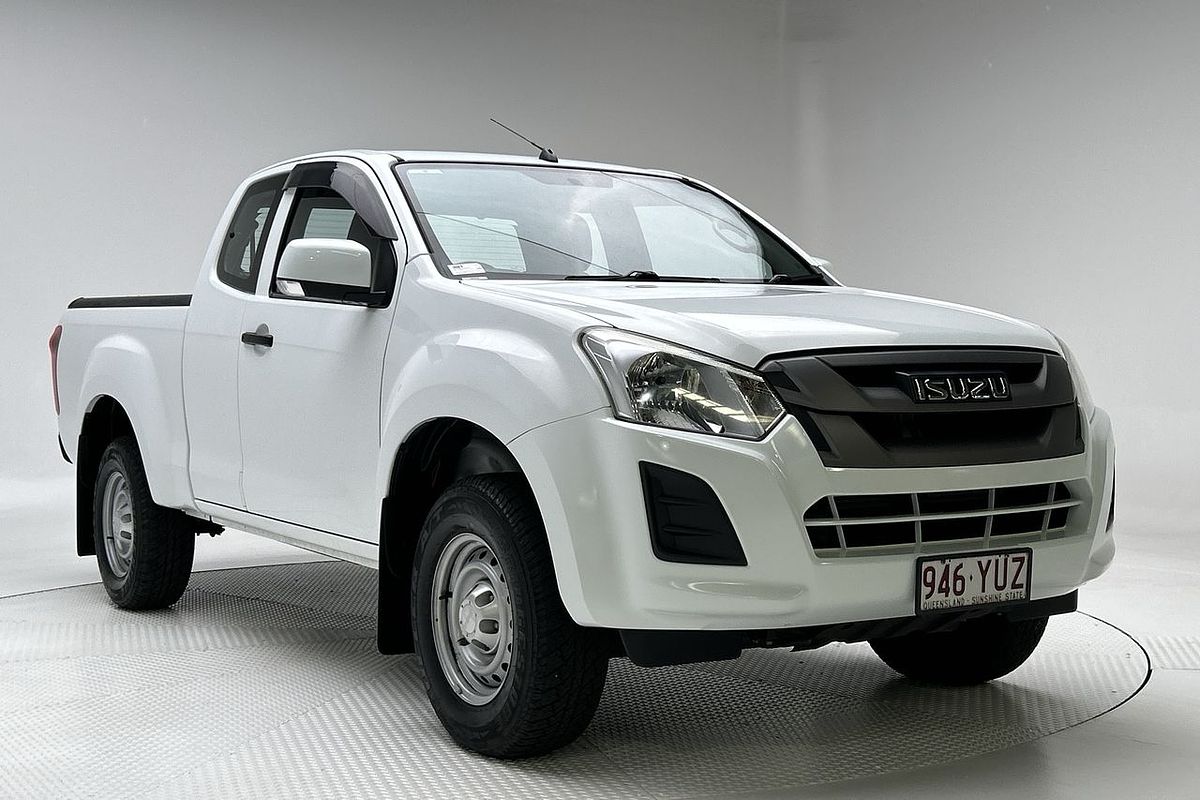 2018 Isuzu D-MAX SX High Ride Rear Wheel Drive