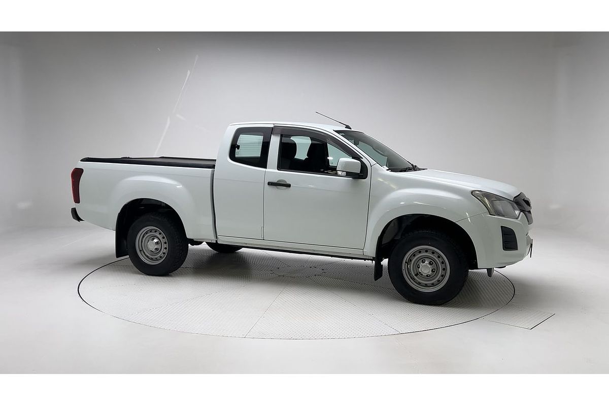 2018 Isuzu D-MAX SX High Ride Rear Wheel Drive